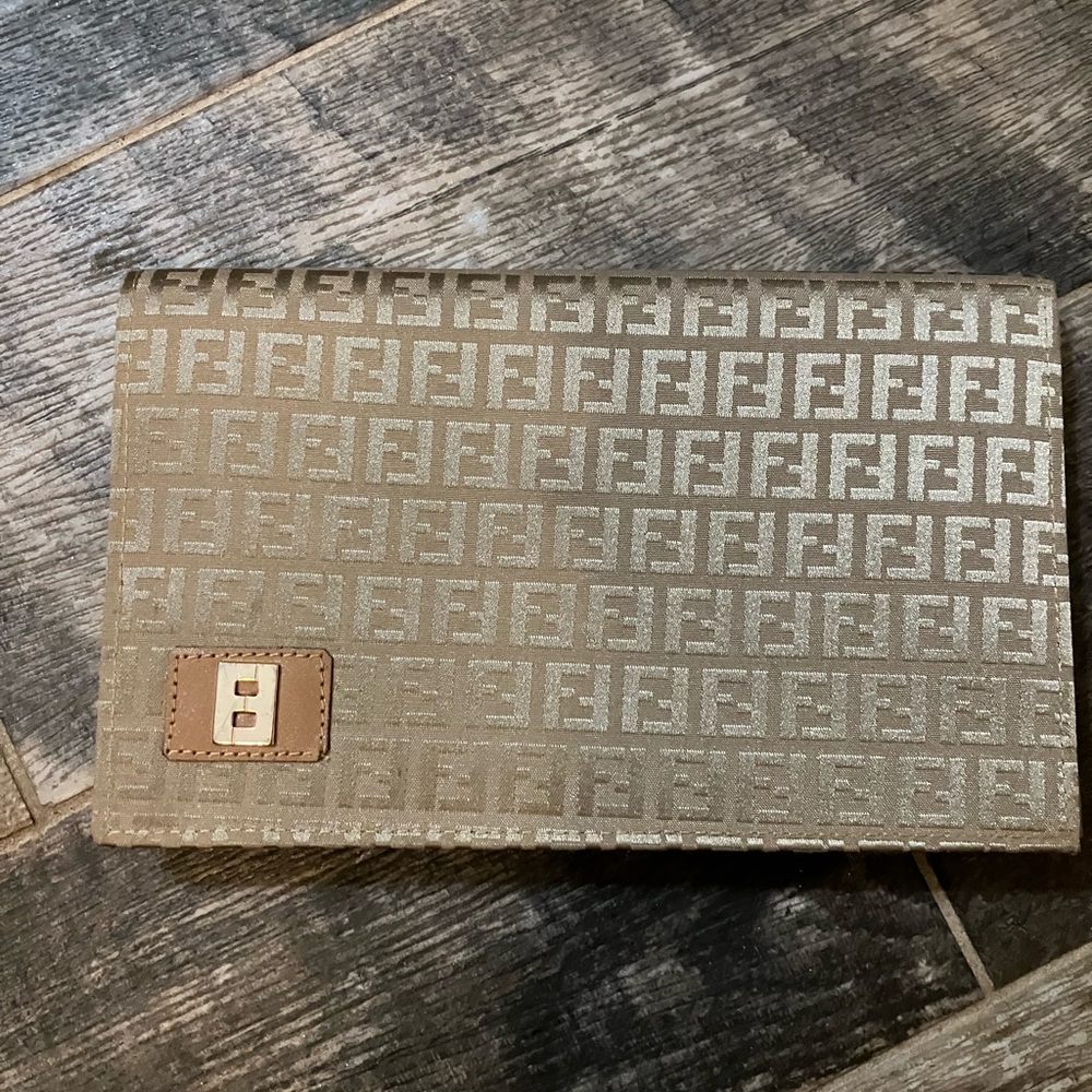 Vintage Fendi Clutch purse